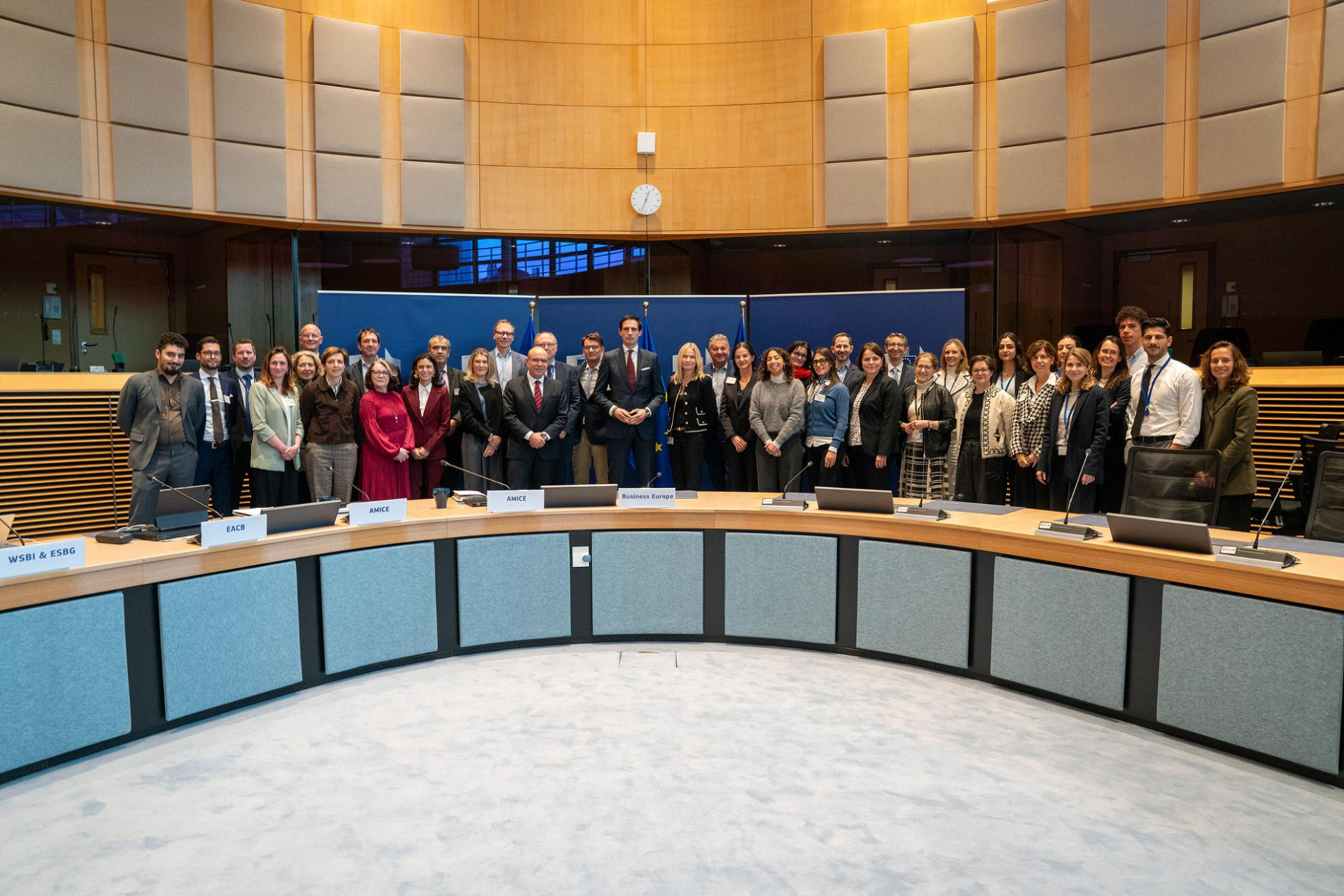 Reflection group presents its report to Wobke Hoekstra.jpg